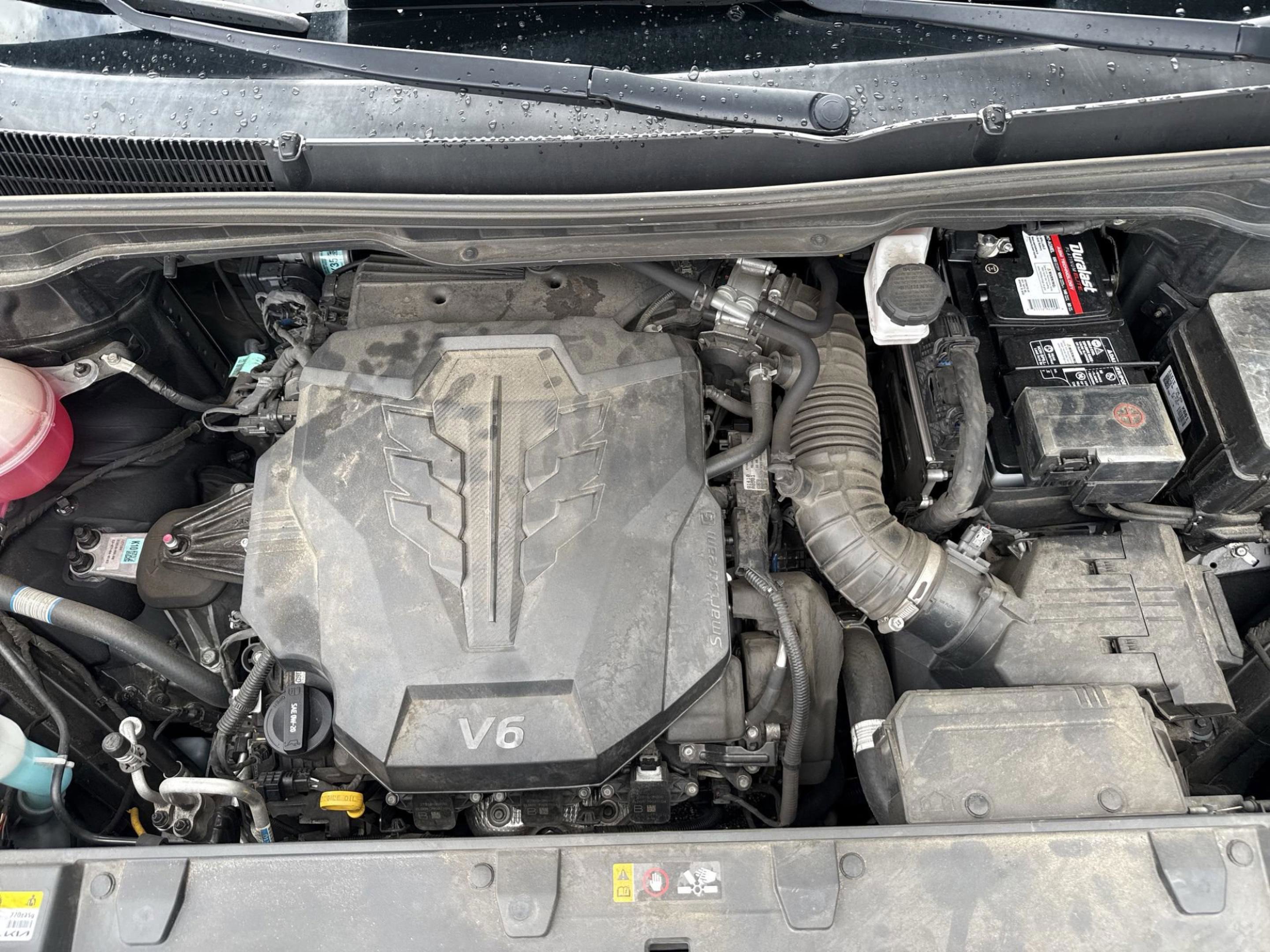 Used 2023 Kia Carnival SX image 11