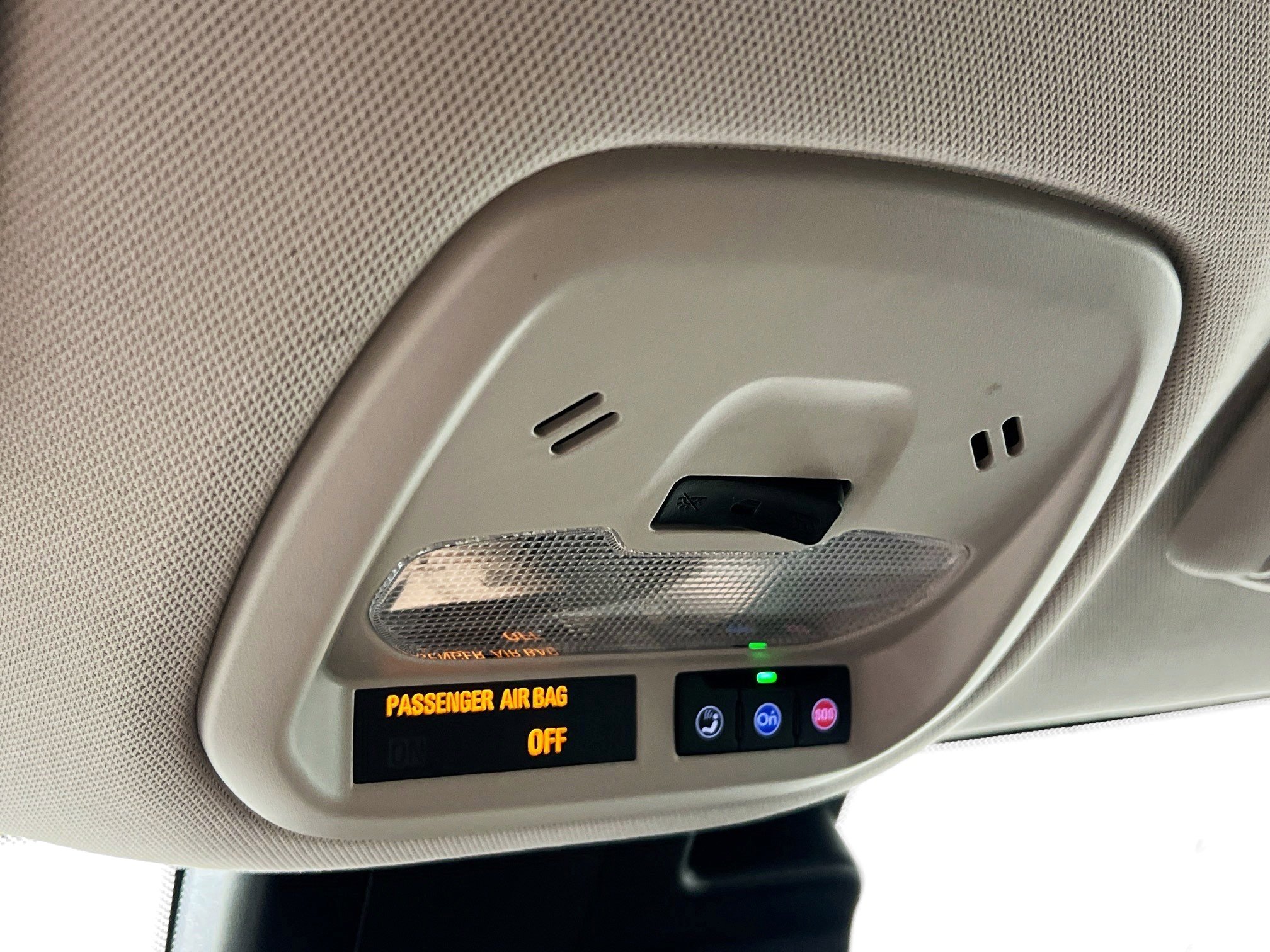 Used 2025 Chevrolet Trax LT image 22