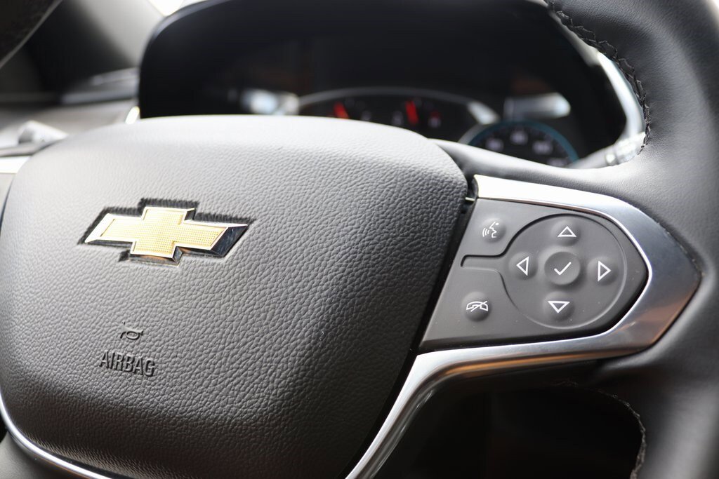 Used 2023 Chevrolet Traverse LT AWD/4WD image 26