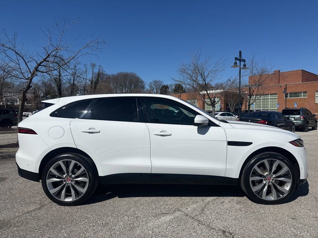 Used 2021 Jaguar F-PACE S image 10