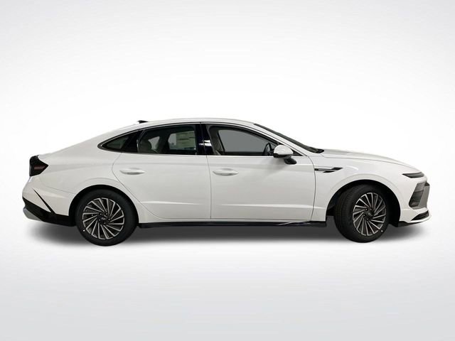 New 2025 Hyundai Sonata SEL image 2