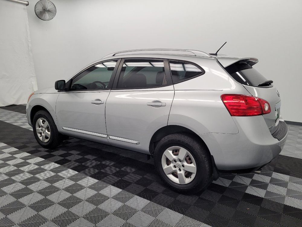 Used 2015 Nissan Rogue S w/ Convenience Package FWD image 3