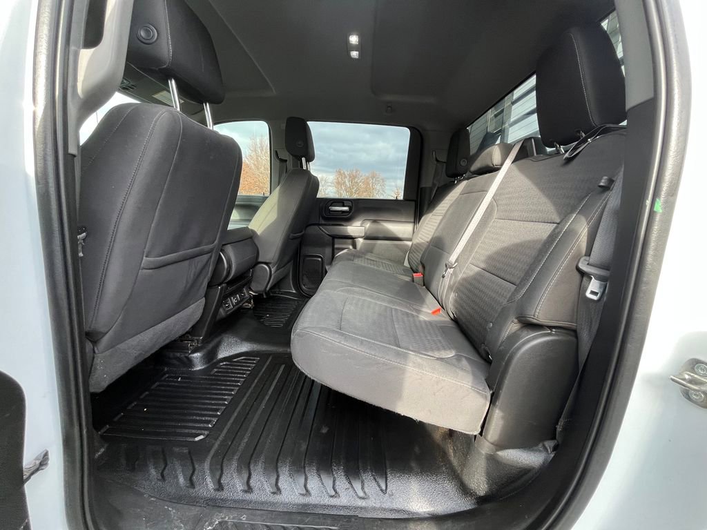 Used 2022 Chevrolet Silverado 2500 LT w/ Convenience Package image 16