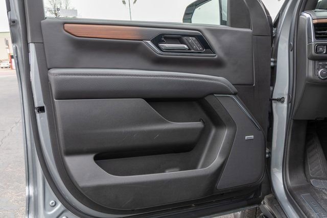Used 2025 GMC Yukon Denali image 16