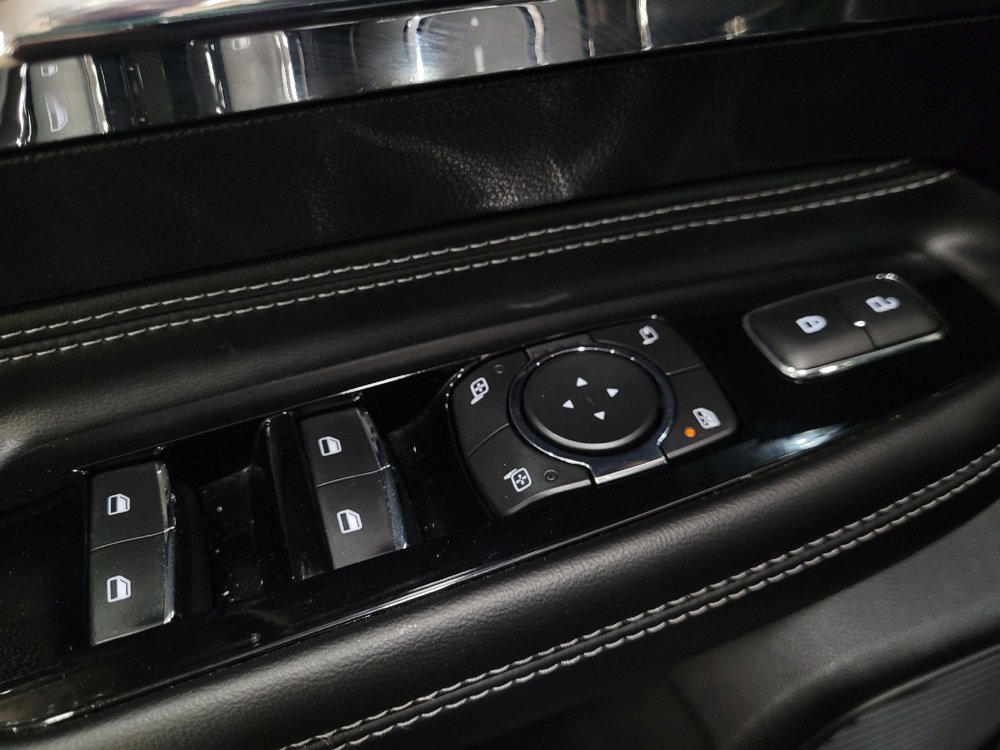Used 2022 Lincoln Corsair AWD w/ Equipment Group 101A image 27