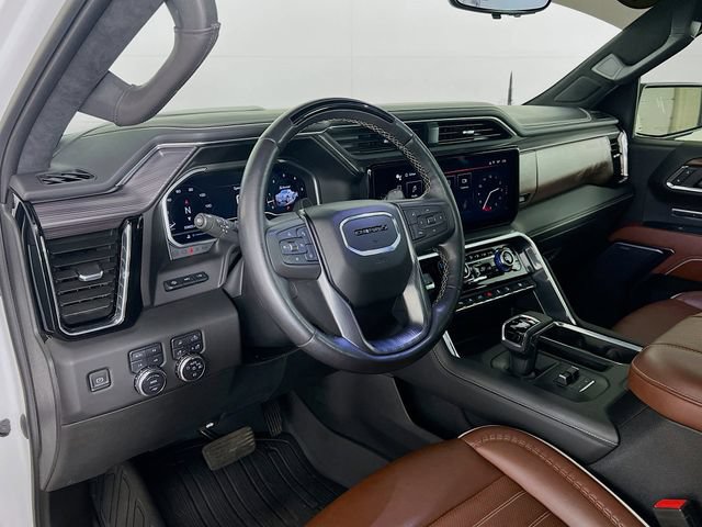 Used 2023 GMC Sierra 1500 Denali Ultimate AWD/4WD image 37