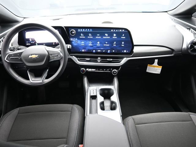 New 2026 Chevrolet Equinox EV LT w/ Midnight Package image 23