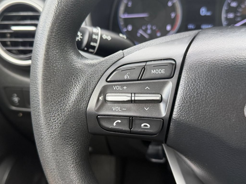 Used 2021 Hyundai Kona SE FWD image 20