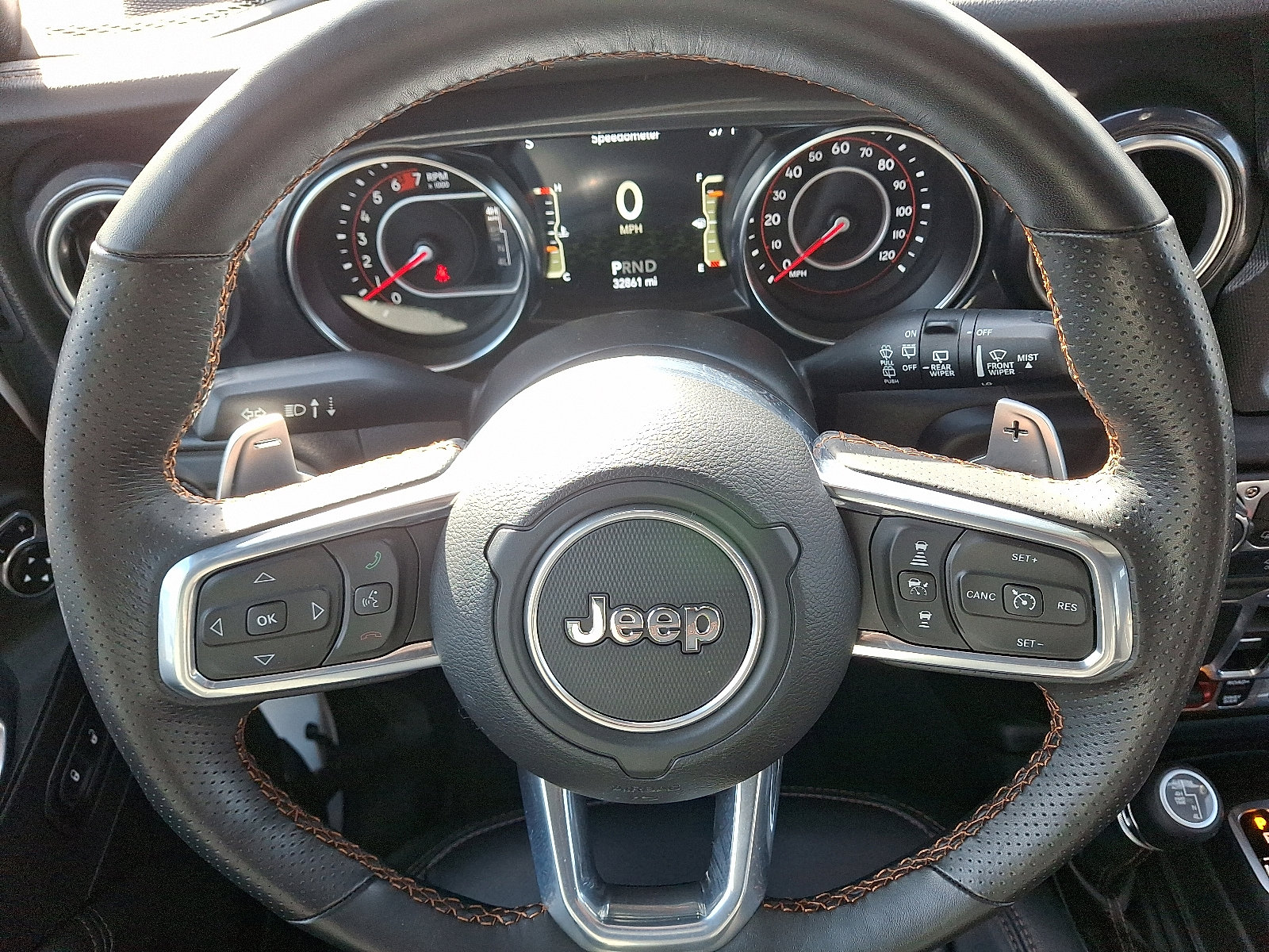 Certified 2022 Jeep Wrangler Unlimited Rubicon w/ Dual Top Group image 19