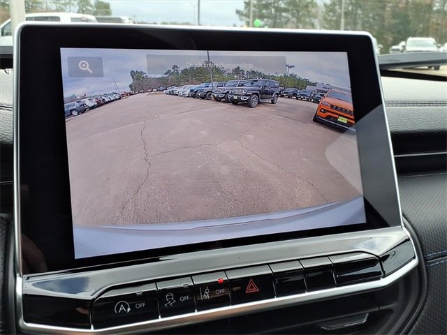 New 2026 Jeep Compass Latitude image 28