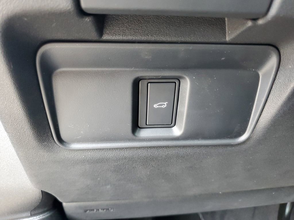 New 2026 Land Rover Discovery Sport Landmark AWD/4WD image 16