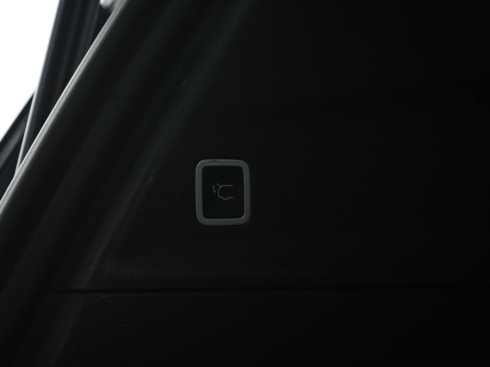 Used 2025 Chrysler Pacifica Select FWD image 19