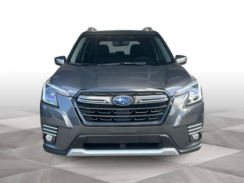 Used 2024 Subaru Forester Touring AWD/4WD image 3