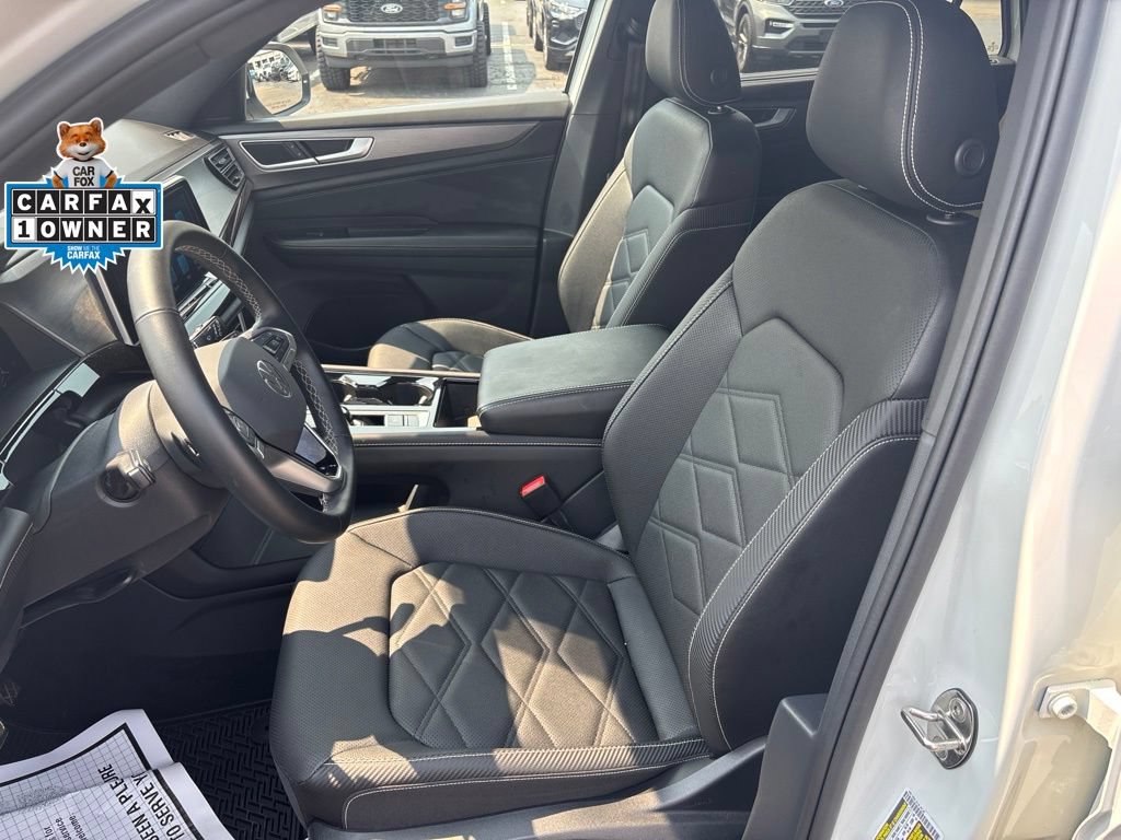 Used 2025 Volkswagen Atlas Cross Sport SE AWD/4WD image 27