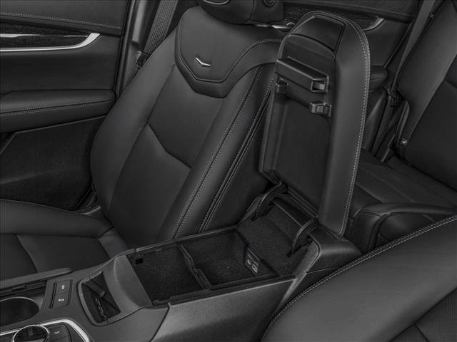 New 2026 Cadillac XT5 Luxury image 10