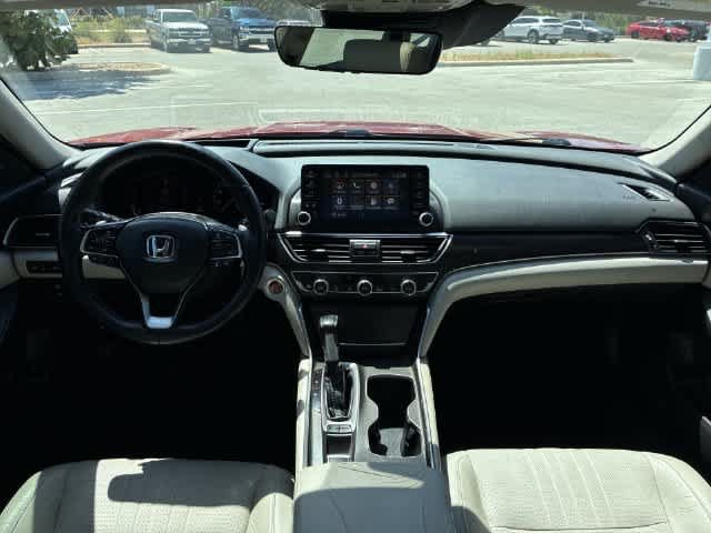 Used 2018 Honda Accord Touring image 16