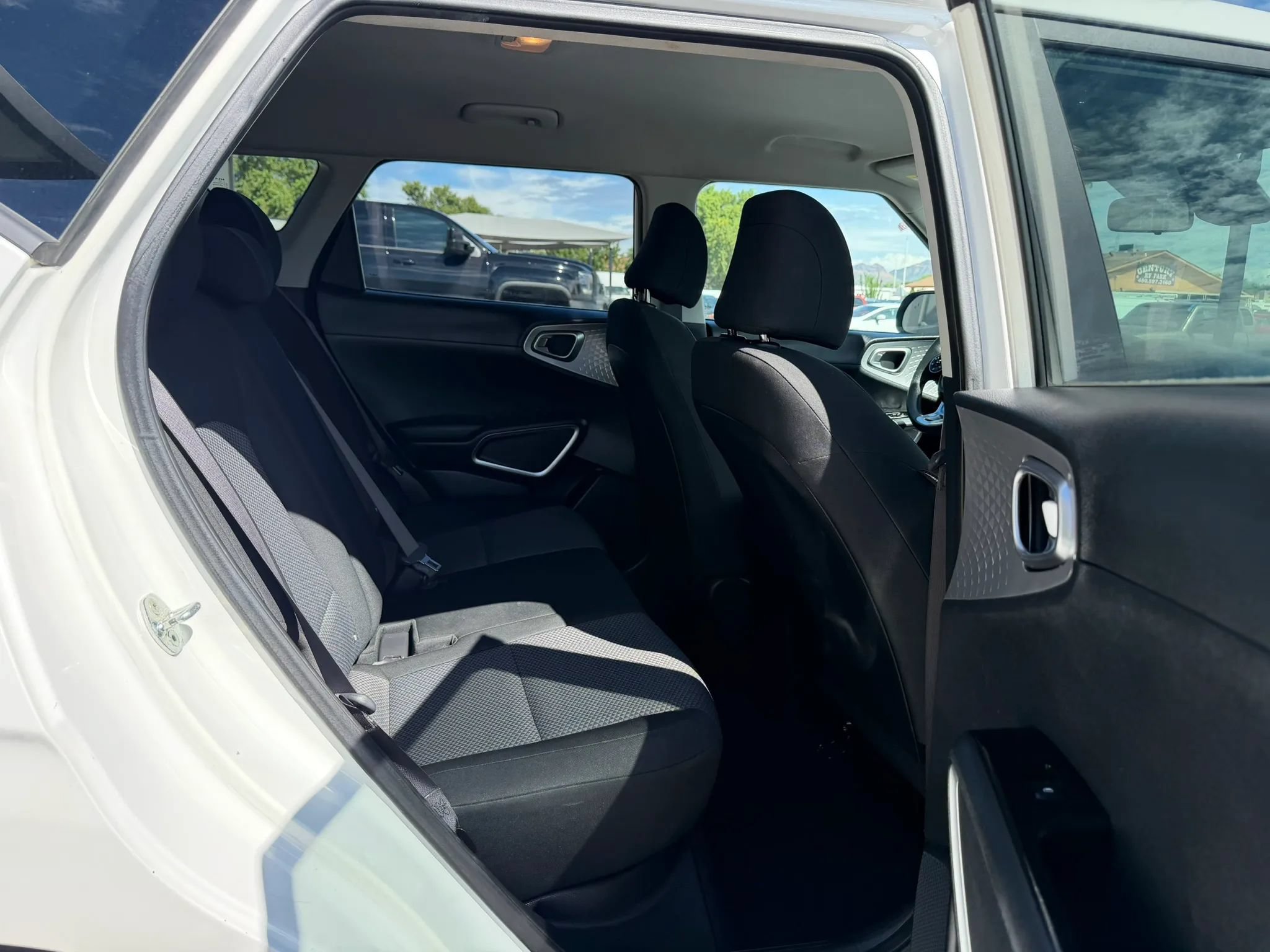 Used 2022 Kia Soul LX w/ Technology Package FWD image 26
