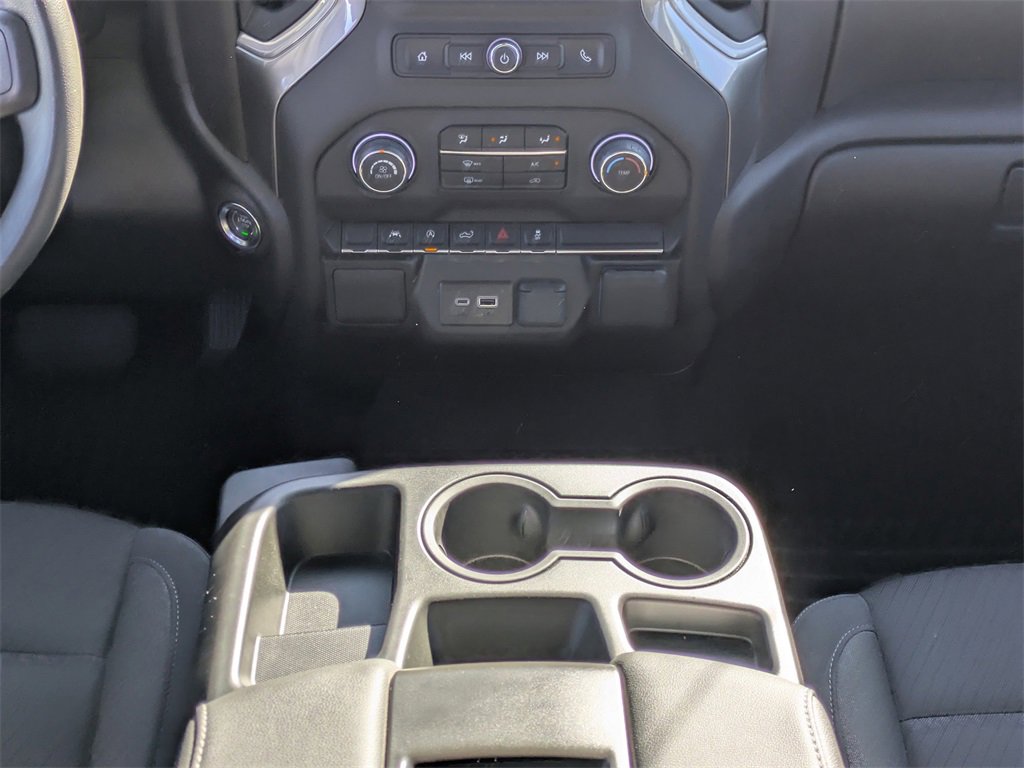 Used 2025 Chevrolet Silverado 1500 Custom image 19