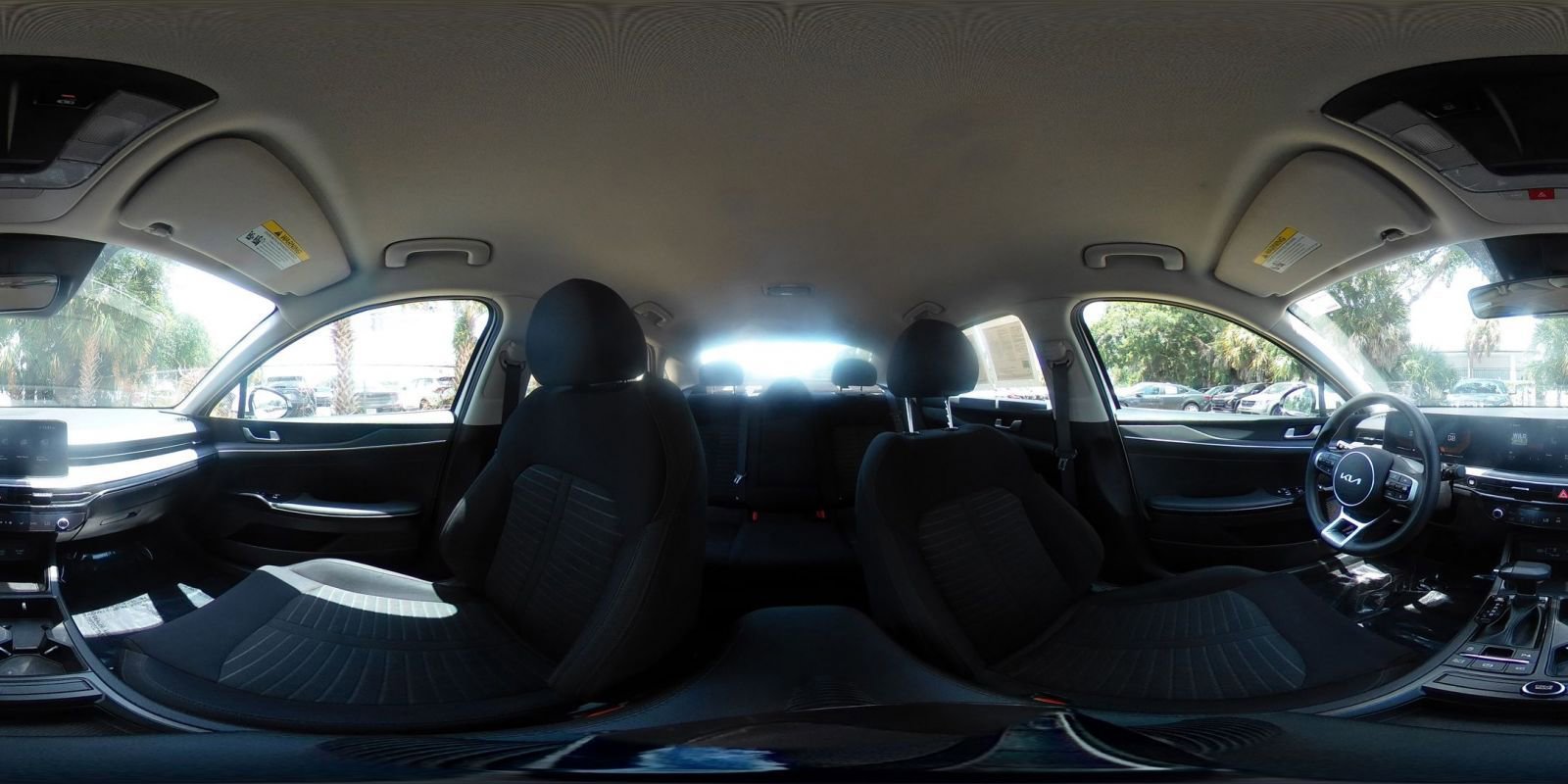 Used 2025 Kia K5 LXS FWD image 43