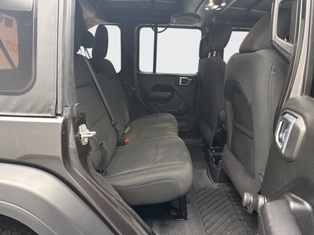 Used 2021 Jeep Wrangler Unlimited Sport image 17