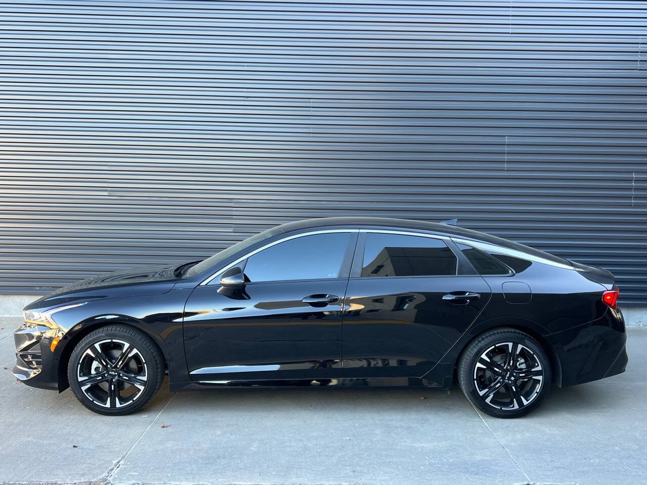 Used 2024 Kia K5 GT-Line w/ GT-Line Premium Package AWD/4WD image 9