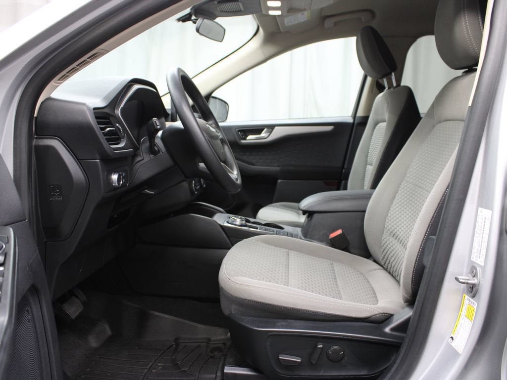 Used 2020 Ford Escape SE AWD/4WD image 14