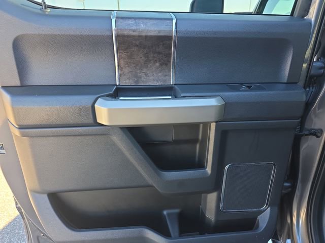 Used 2022 Ford F250 Lariat w/ Chrome Package image 9