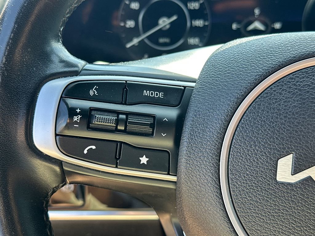 Used 2023 Kia Sportage SX image 24