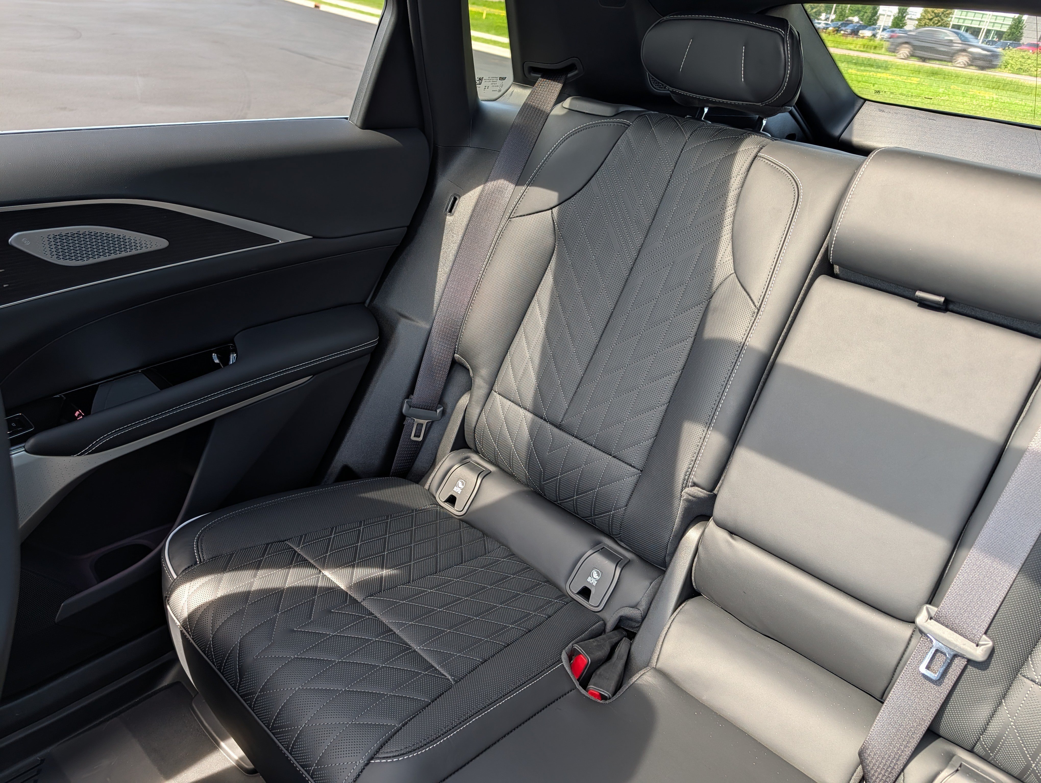 New 2026 Cadillac Lyriq V w/ LPO, Floor Liner Package AWD/4WD image 14