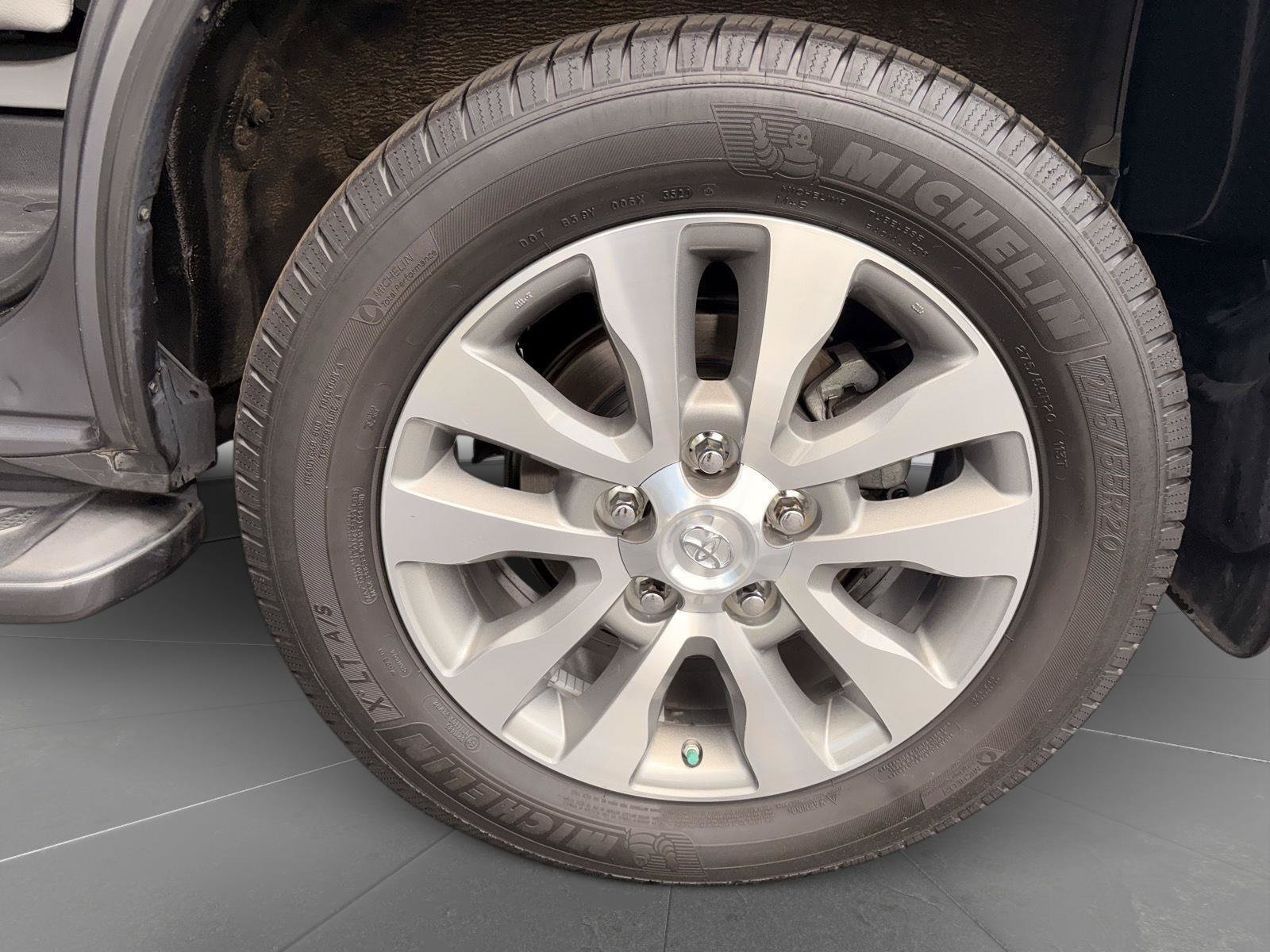 Used 2016 Toyota Sequoia Limited AWD/4WD image 11