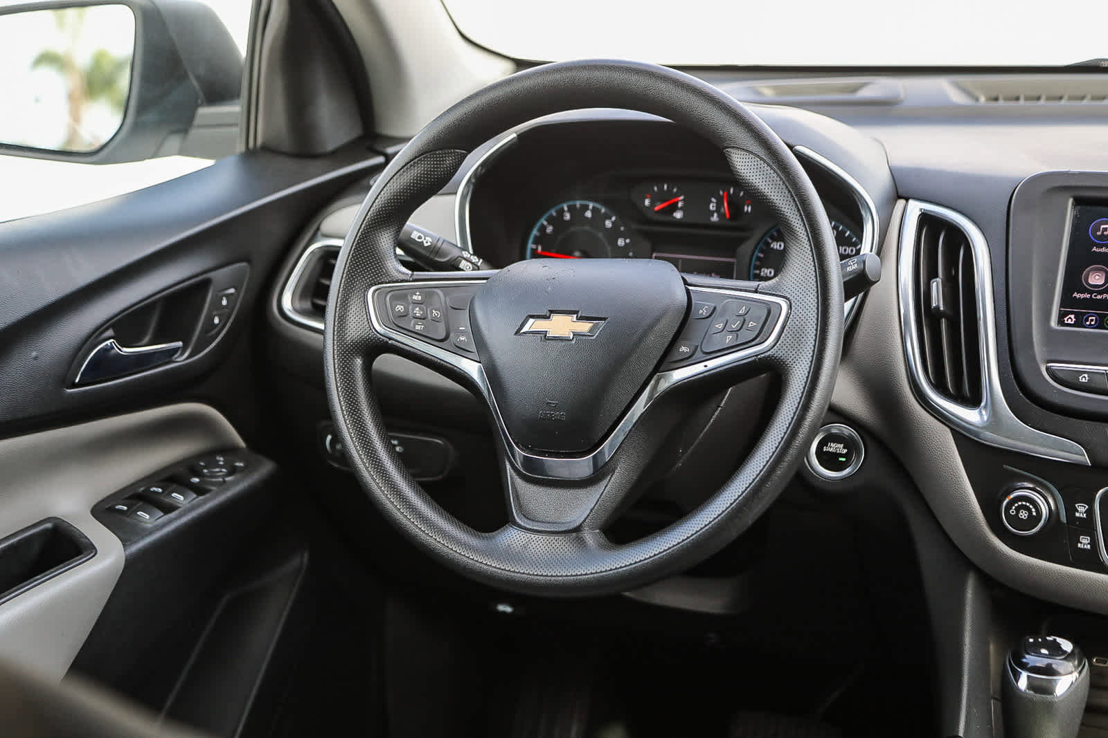 Used 2021 Chevrolet Equinox LS image 15