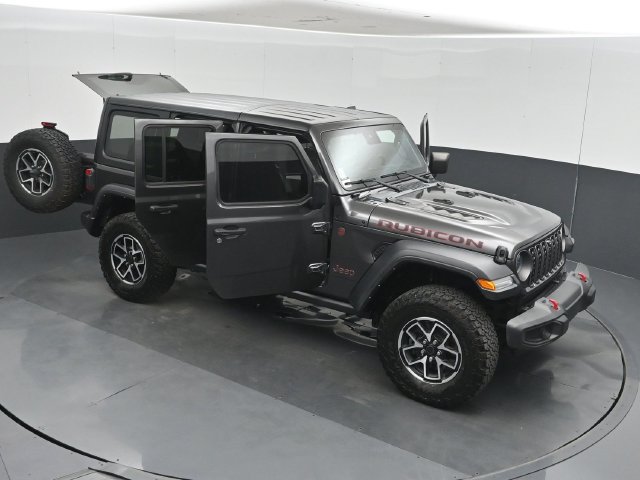 Used 2024 Jeep Wrangler Unlimited Rubicon w/ Technology Group AWD/4WD image 62