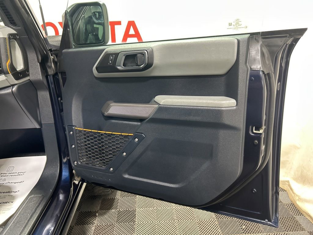 Used 2021 Ford Bronco Badlands image 11