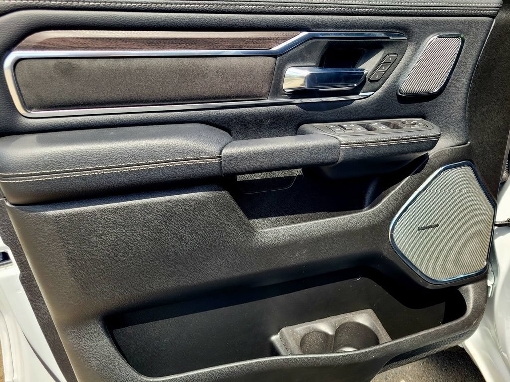 New 2026 RAM 1500 Laramie w/ Night Edition AWD/4WD image 4
