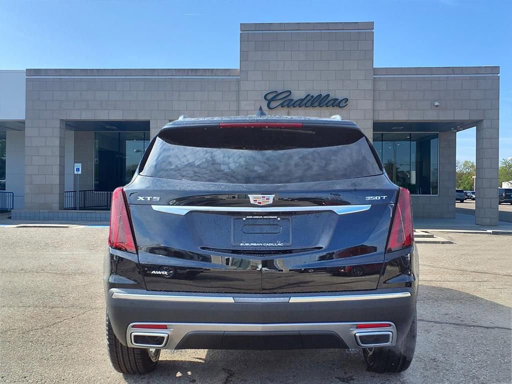 New 2026 Cadillac XT5 Premium Luxury image 5