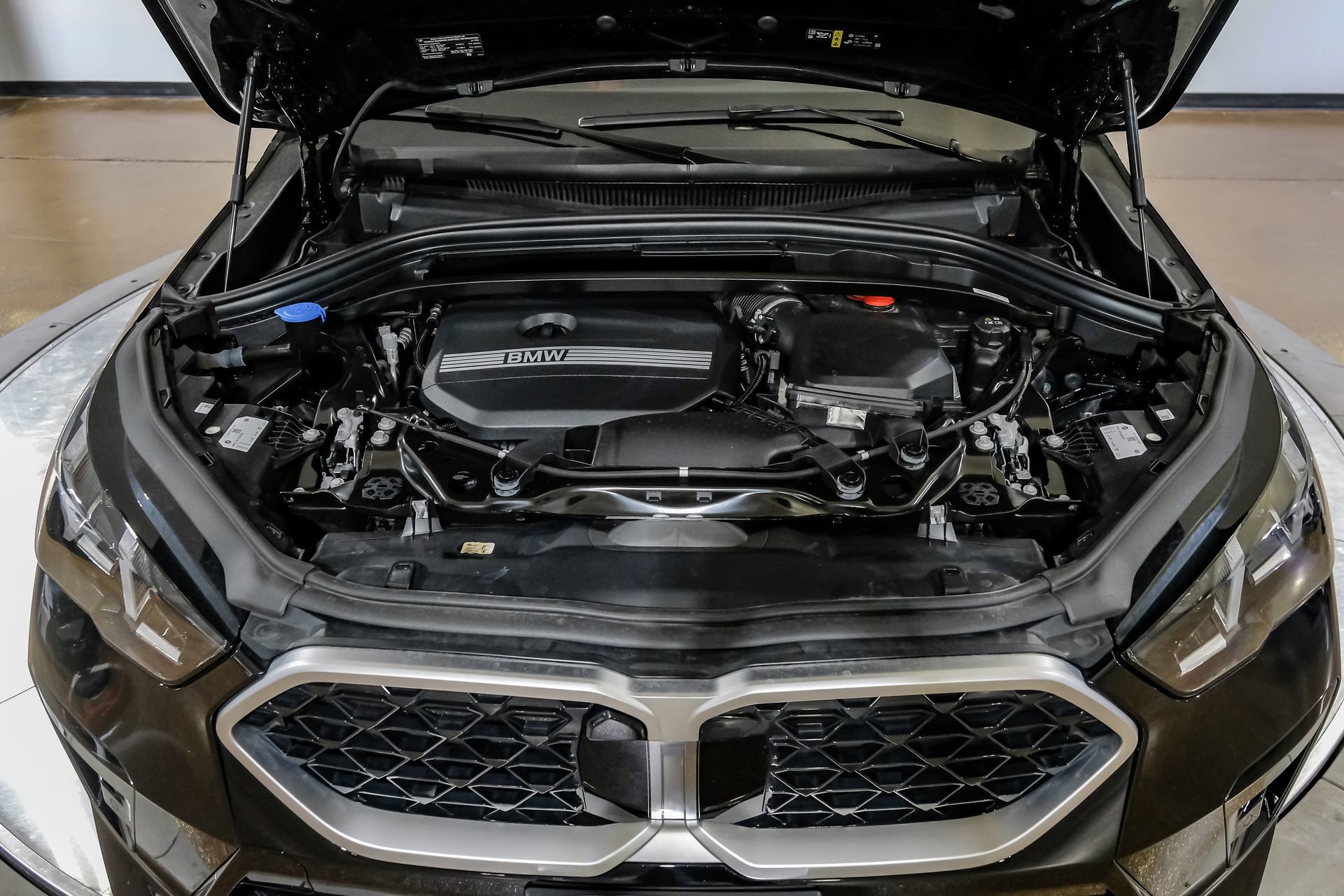 Used 2025 BMW X2 xDrive28i image 51