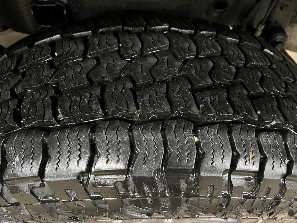 Used 2020 Jeep Gladiator Sport w/ Quick Order Package 24S image 14