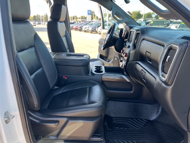 Certified 2021 Chevrolet Silverado 1500 LT Trail Boss w/ Convenience Package II AWD/4WD image 17
