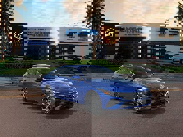 New 2025 Hyundai Elantra SEL image 2