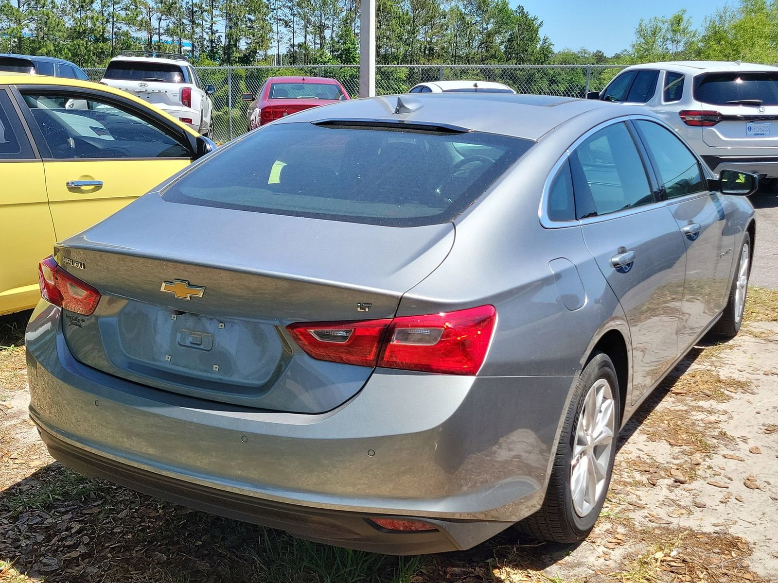 Used 2024 Chevrolet Malibu LT FWD image 8