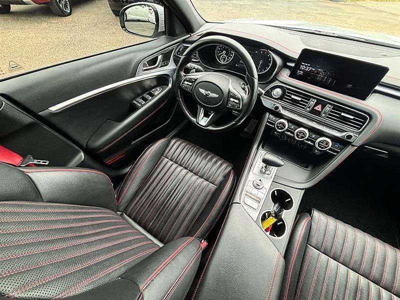 Used 2022 Genesis G70 3.3T w/ Sport Advanced Package image 28