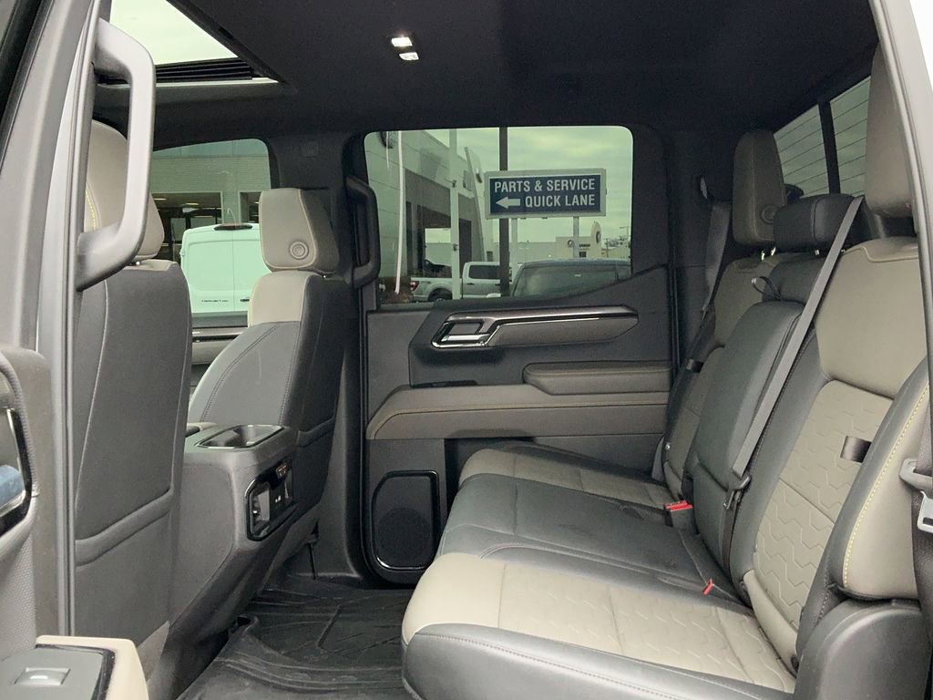 Used 2023 Chevrolet Silverado 1500 ZR2 w/ Technology Package image 16