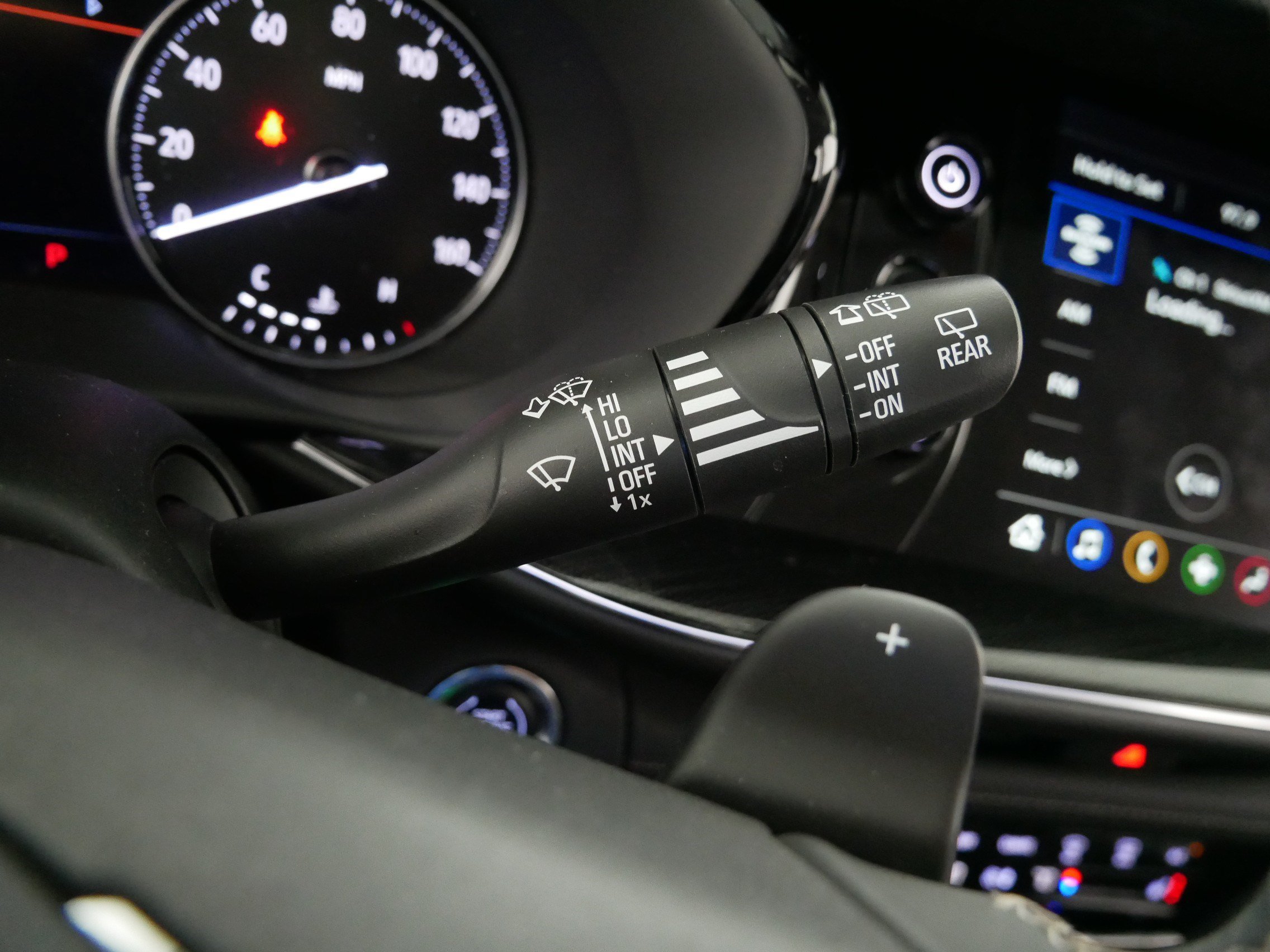 Used 2023 Buick Envision Essence AWD/4WD image 31