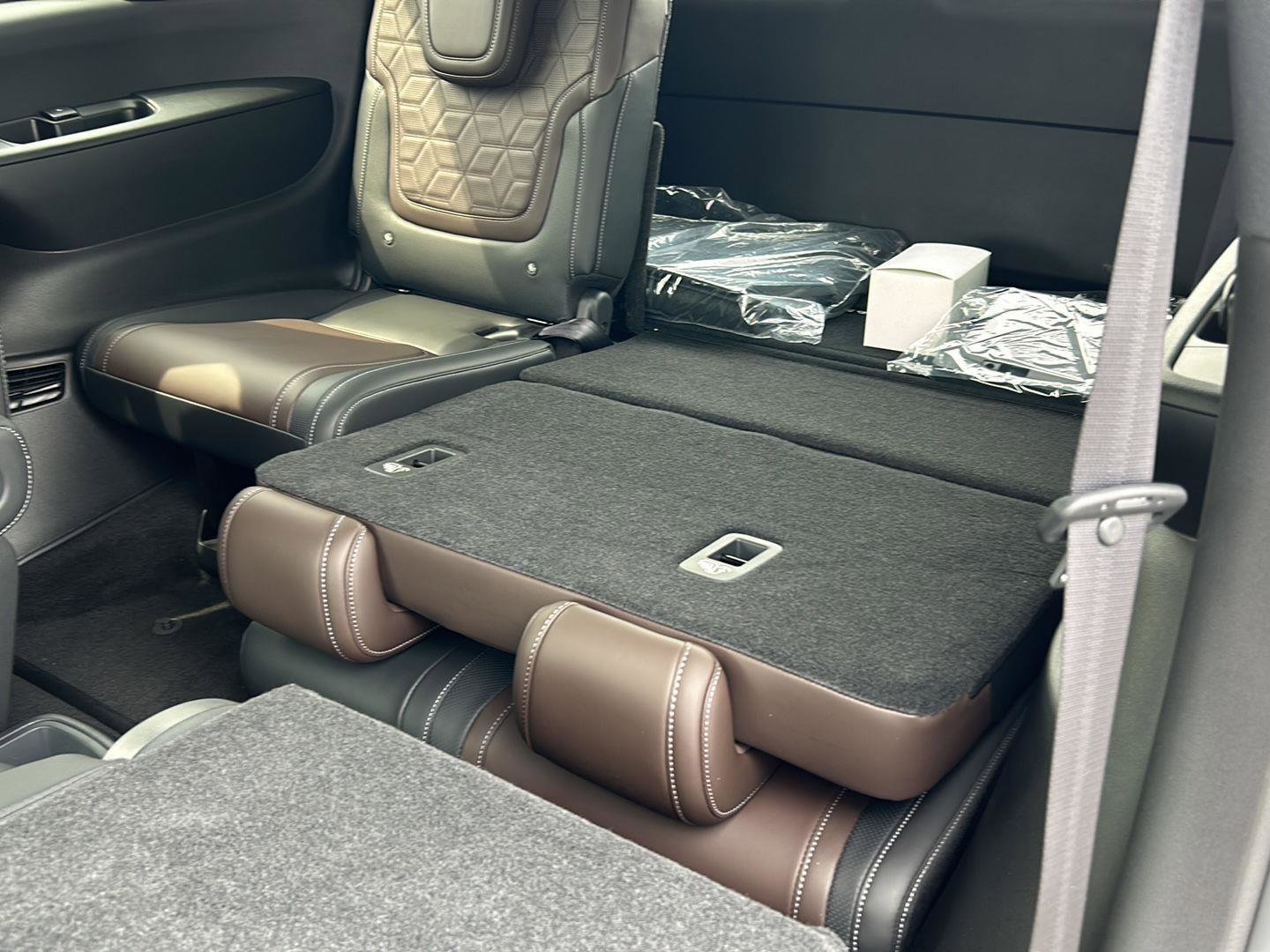 New 2025 Nissan Armada Platinum Reserve image 26