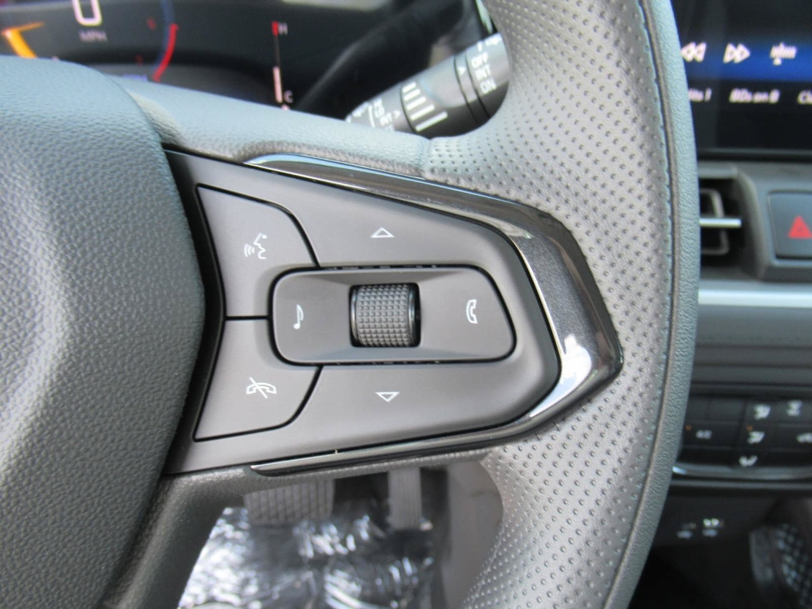 New 2026 Chevrolet TrailBlazer LS w/ LS Confidence Package FWD image 23