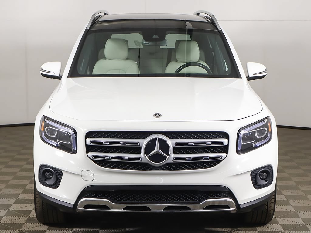 Used 2022 Mercedes-Benz GLB 250 4MATIC image 12