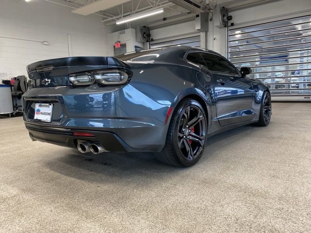 Certified 2022 Chevrolet Camaro SS RWD image 5