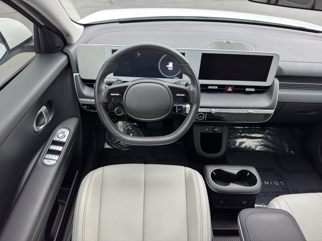 Used 2022 Hyundai Ioniq 5 SE image 4