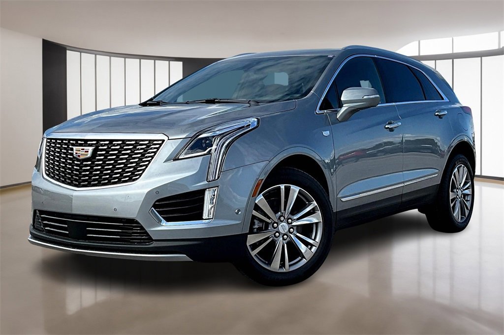 New 2025 Cadillac XT5 Premium Luxury w/ Technology Package