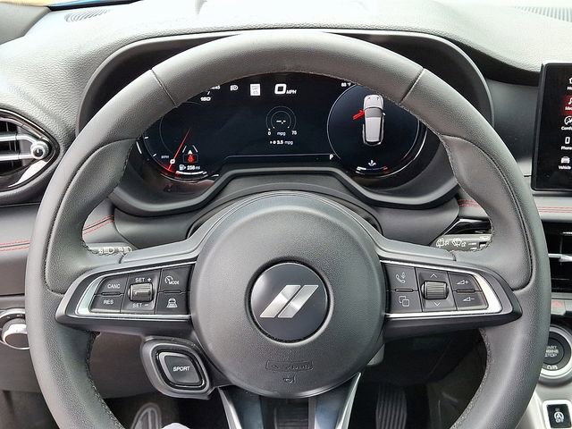 Used 2024 Dodge Hornet GT image 25